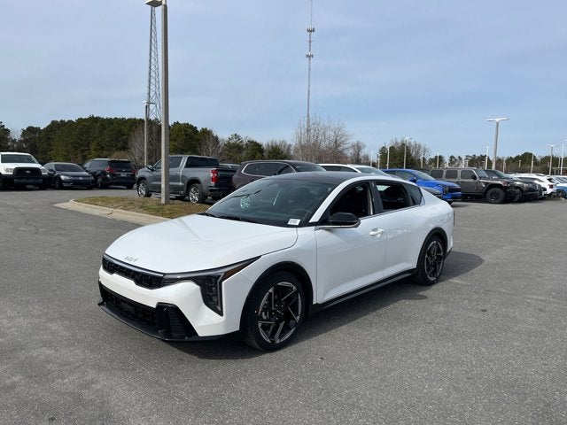 2026 Kia K4 GT-Line