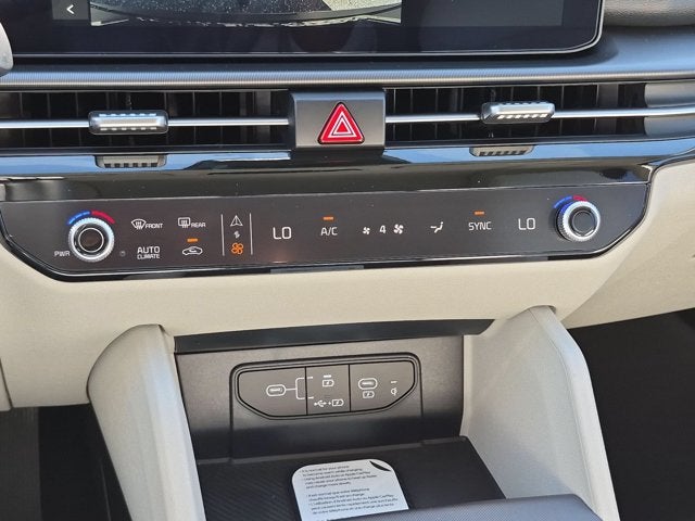 2027 Kia Sportage EX