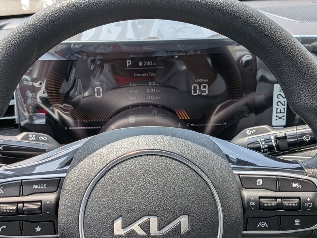 2026 Kia K5 LXS