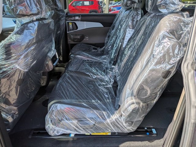 2026 Kia Carnival MPV LXS