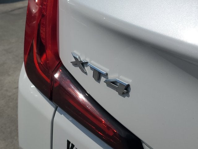 2019 Cadillac XT4 FWD Premium Luxury
