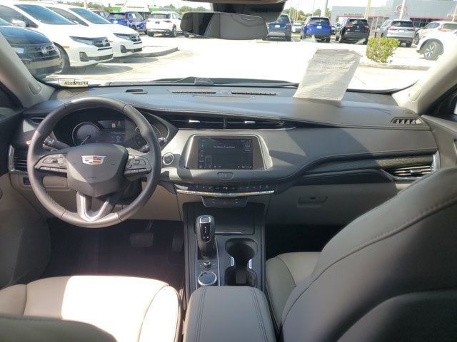 2019 Cadillac XT4 FWD Premium Luxury