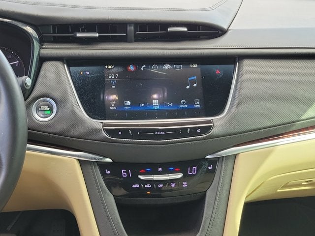 2017 Cadillac XT5 Luxury FWD