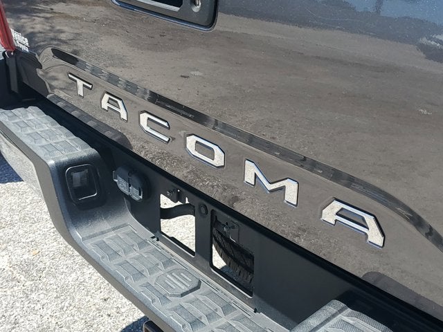 2021 Toyota Tacoma 2WD SR5