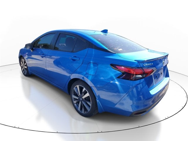 2021 Nissan Versa SR