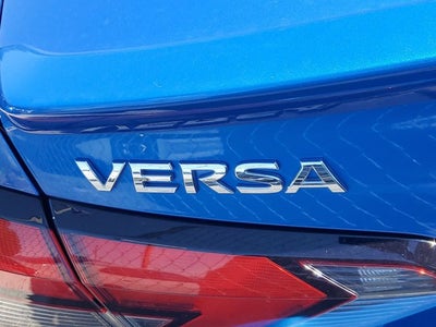 2021 Nissan Versa SR