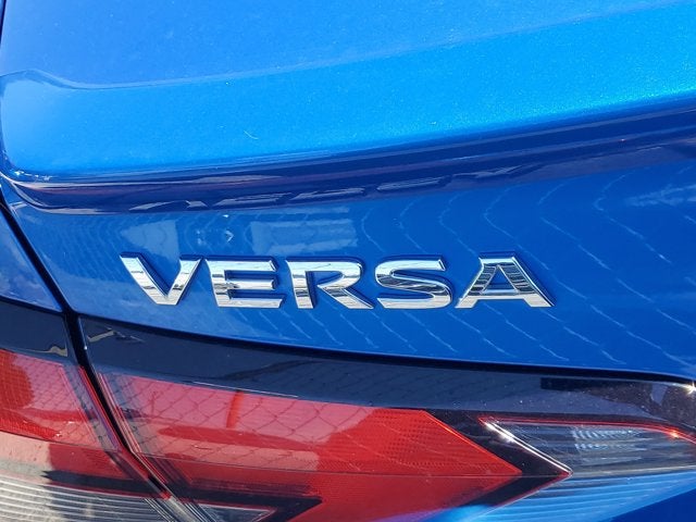 2021 Nissan Versa SR