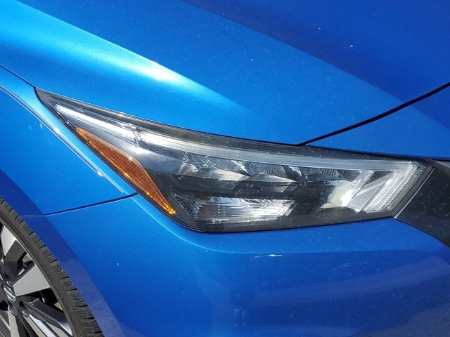 2021 Nissan Versa SR