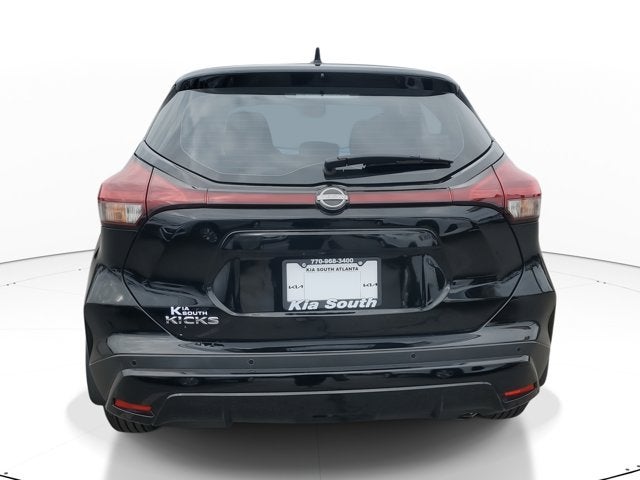 2024 Nissan Kicks S