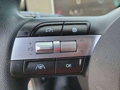 2025 Hyundai Santa Cruz SE