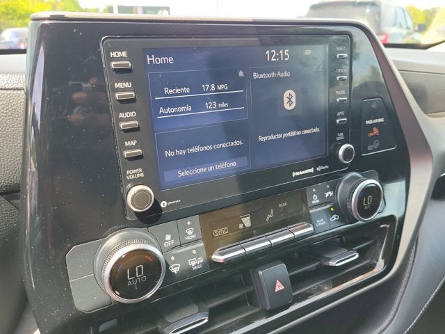 2021 Toyota Highlander Base