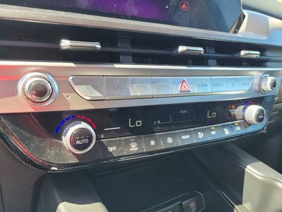 2023 Kia Telluride LX
