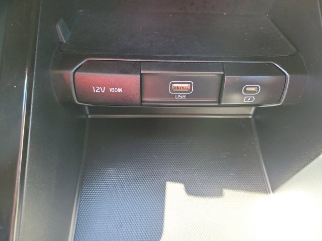 2023 Kia Telluride LX