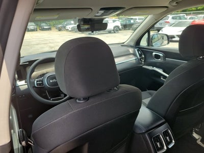 2023 Kia Sorento LX