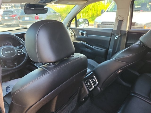 2022 Kia Sorento S
