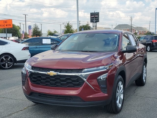2025 Chevrolet Trax LS