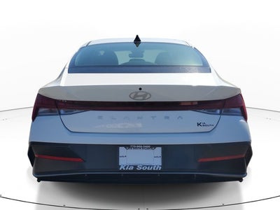 2025 Hyundai Elantra SEL Convenience