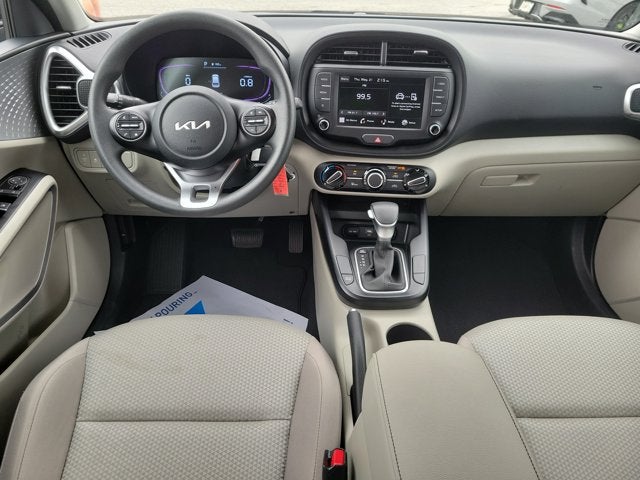 2025 Kia Soul Base