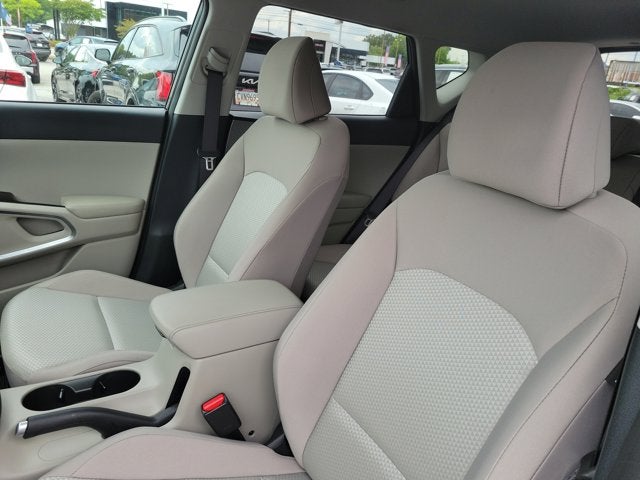 2025 Kia Soul Base