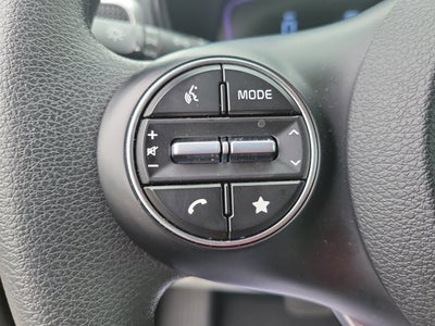 2025 Kia Soul Base