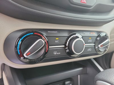 2025 Kia Soul Base