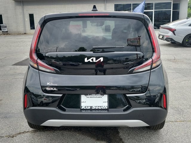 2025 Kia Soul Base