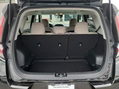 2025 Kia Soul Base