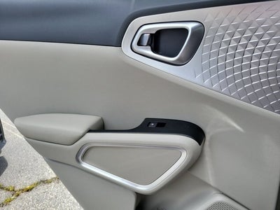 2025 Kia Soul LX