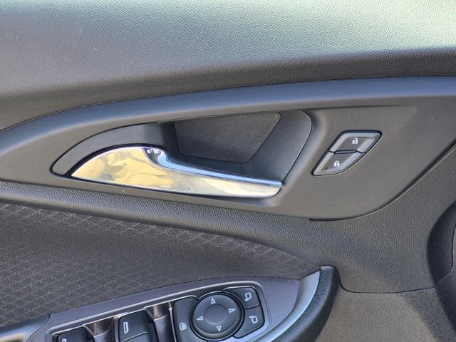 2023 Chevrolet Malibu LS