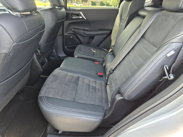 2025 Mitsubishi Outlander Trail Edition