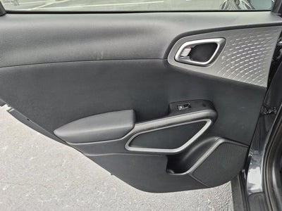 2025 Kia Soul LX