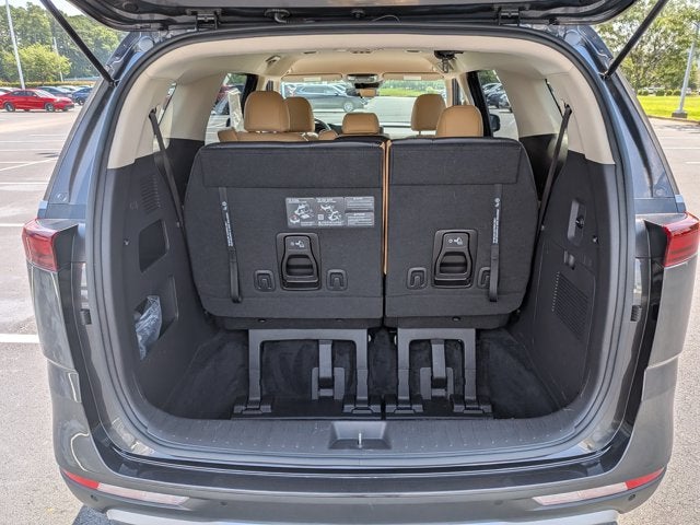 2024 Kia Carnival LX
