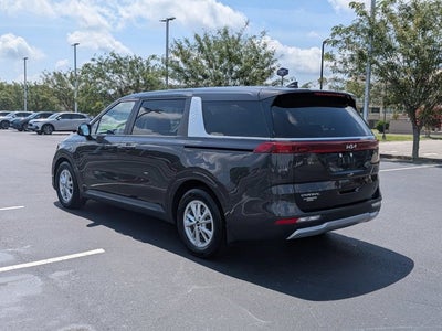 2024 Kia Carnival LX