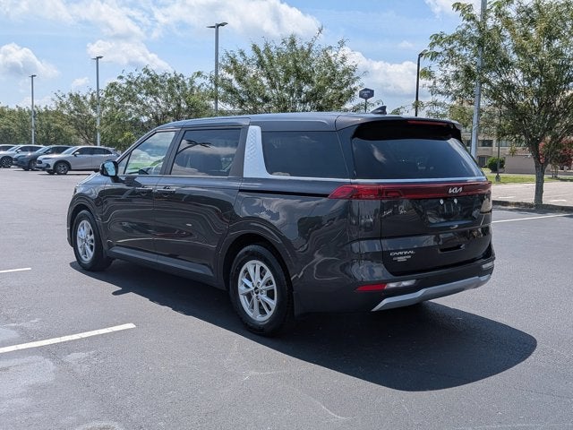 2024 Kia Carnival LX