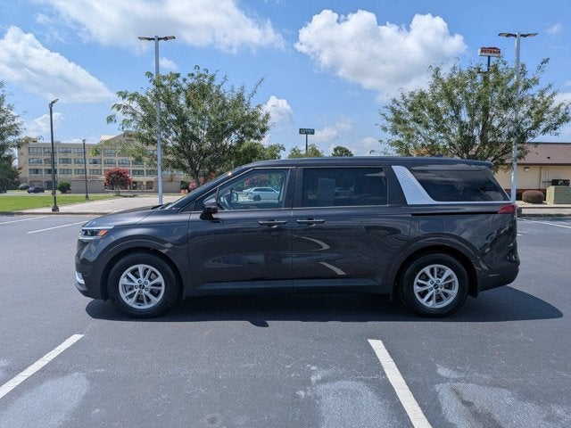 2024 Kia Carnival LX