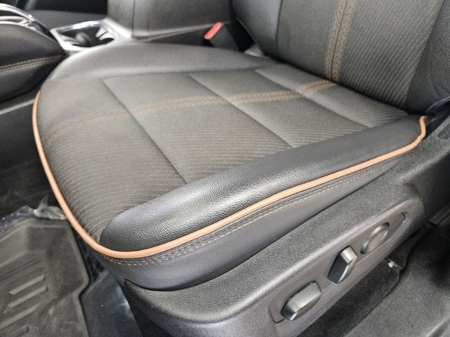 2023 GMC Canyon 4WD AT4