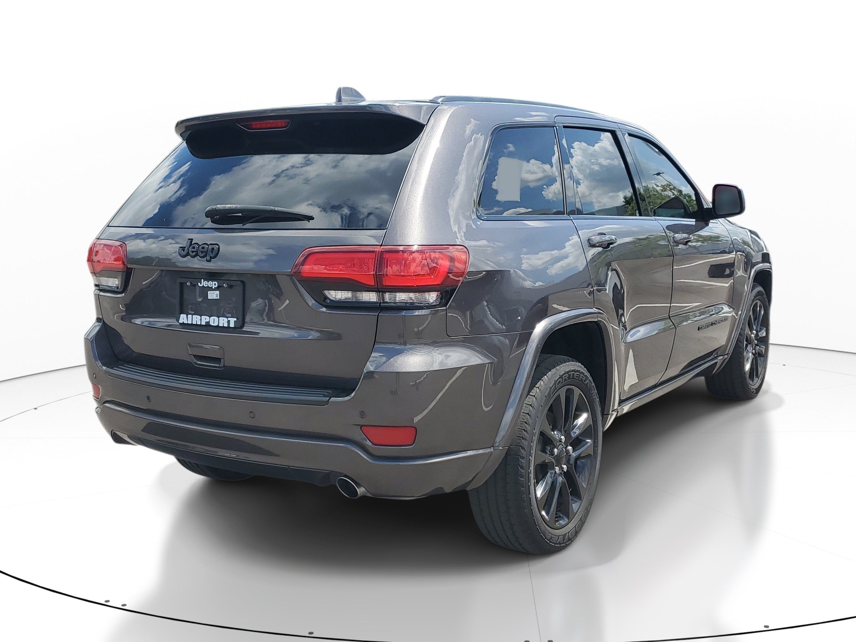 2021 Jeep Grand Cherokee Laredo X