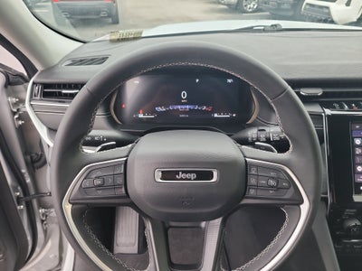 2024 Jeep Grand Cherokee Laredo