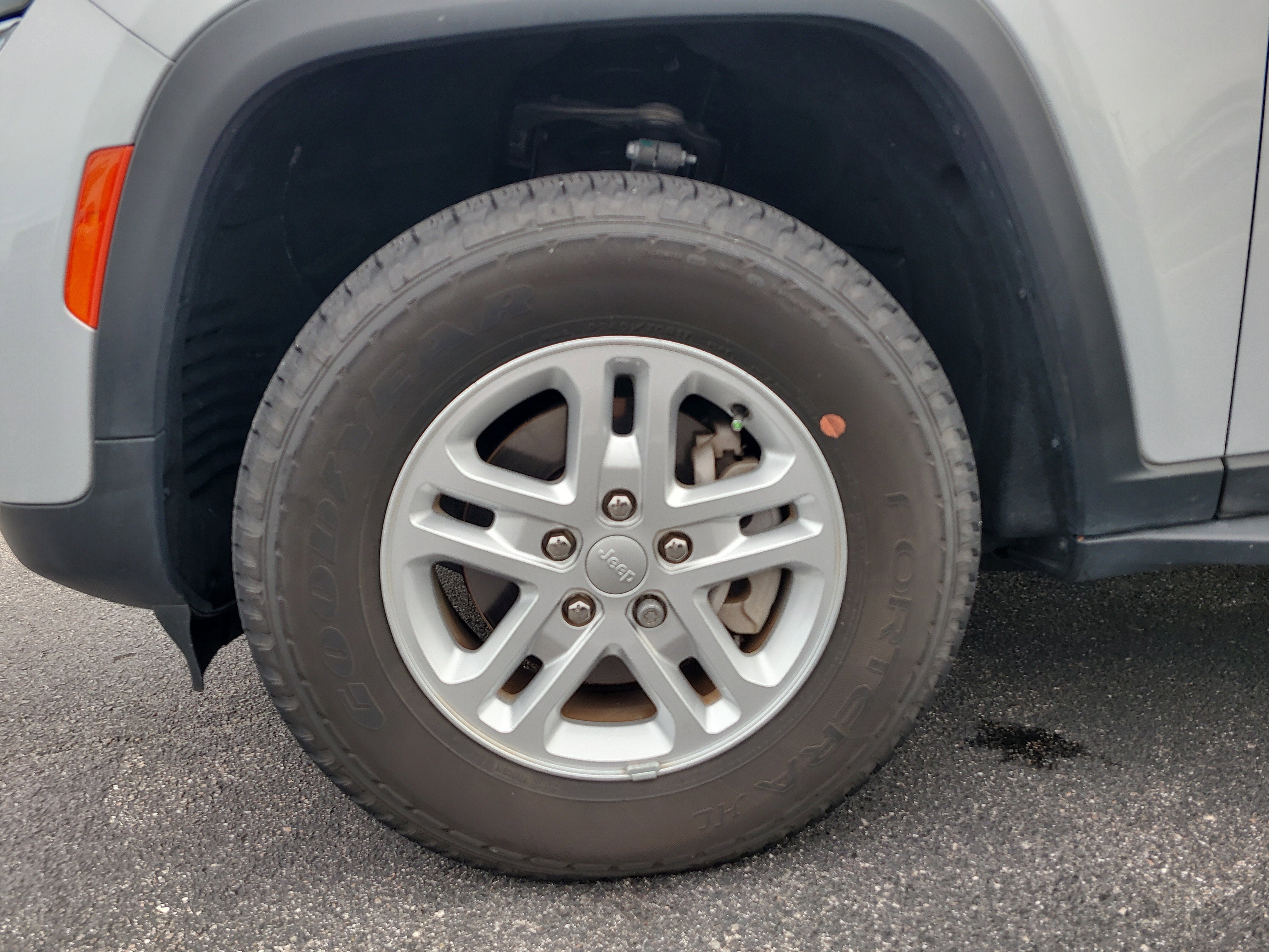 2024 Jeep Grand Cherokee Laredo