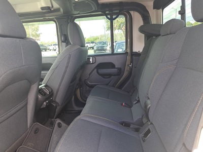 2025 Jeep Gladiator Sport