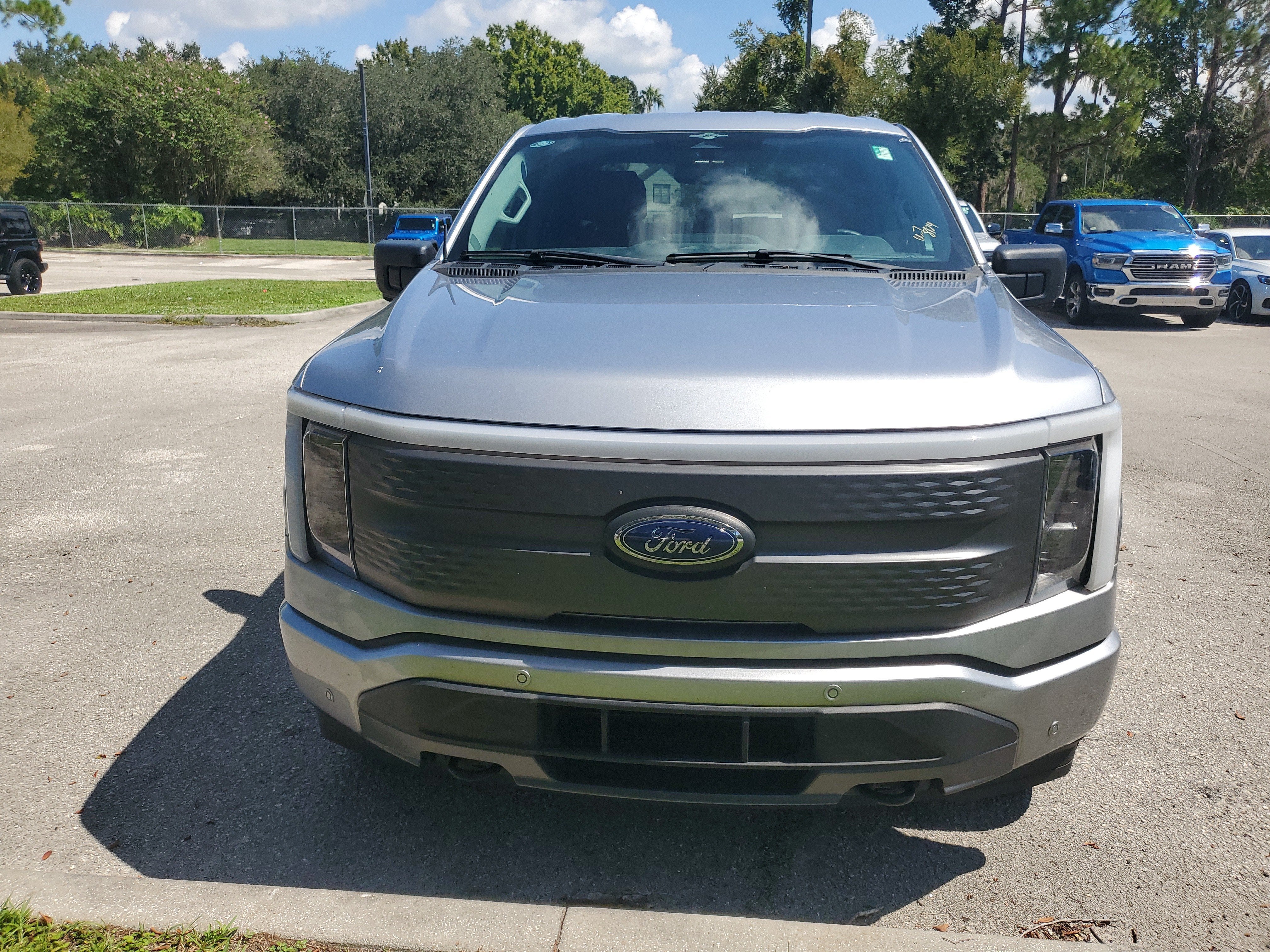 2023 Ford F-150 Lightning XLT