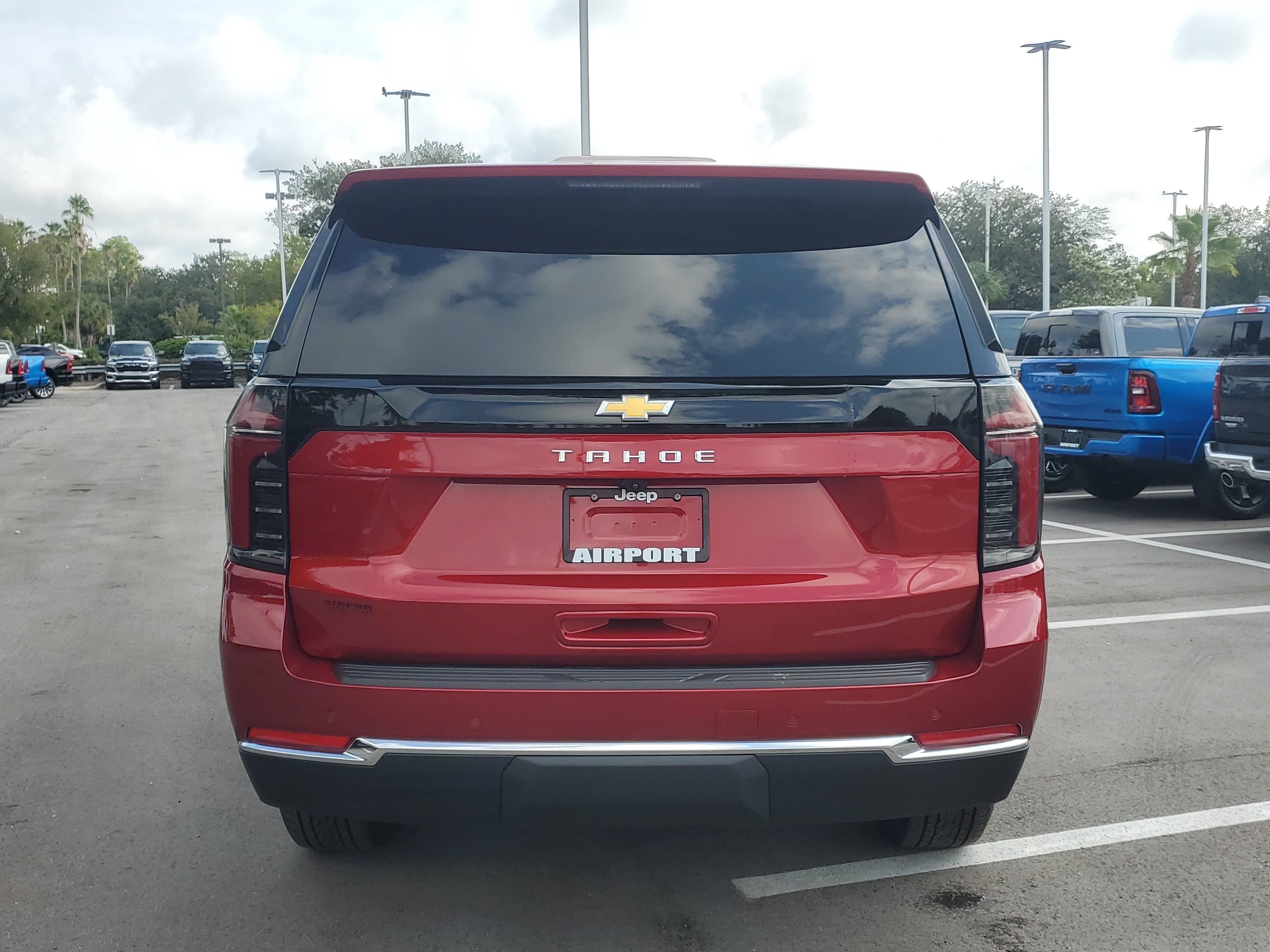 2026 Chevrolet Tahoe LS