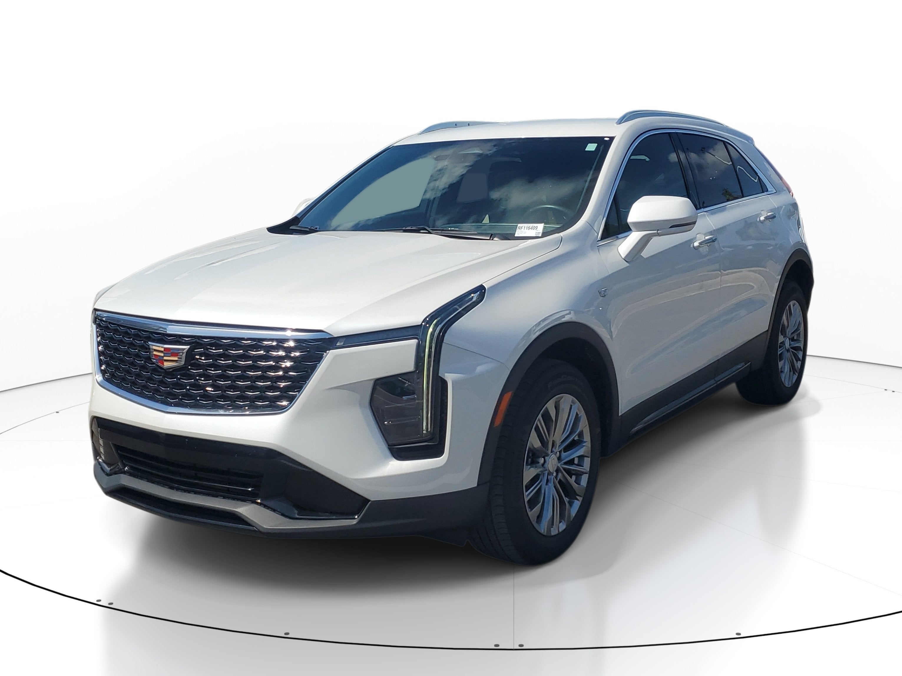 2024 Cadillac XT4 FWD Premium Luxury