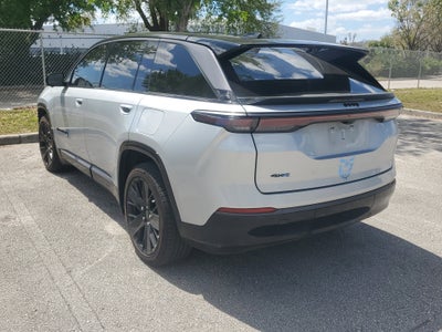 2024 Jeep Wagoneer S Launch Edition