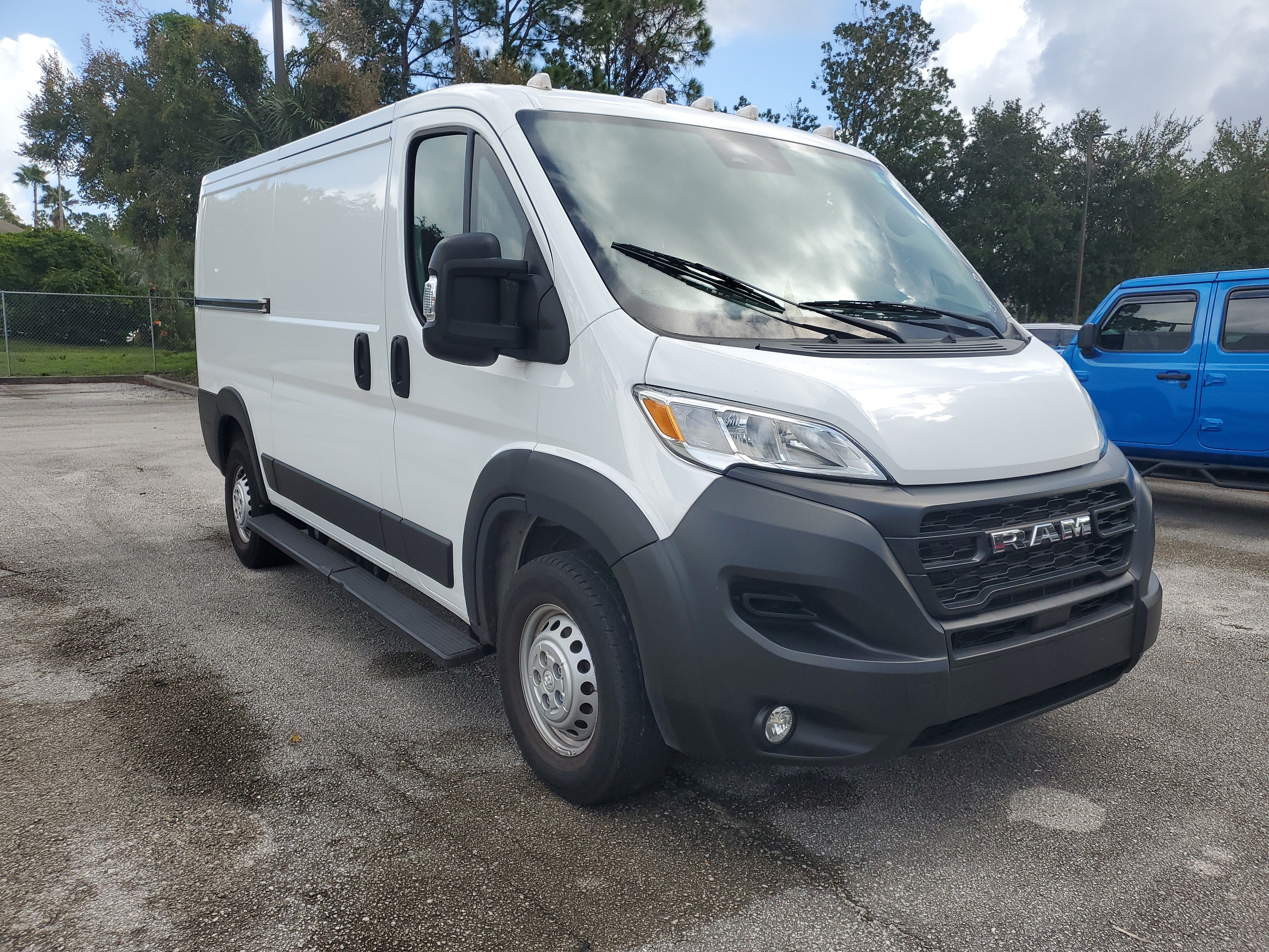 2024 RAM ProMaster Cargo Van Tradesman