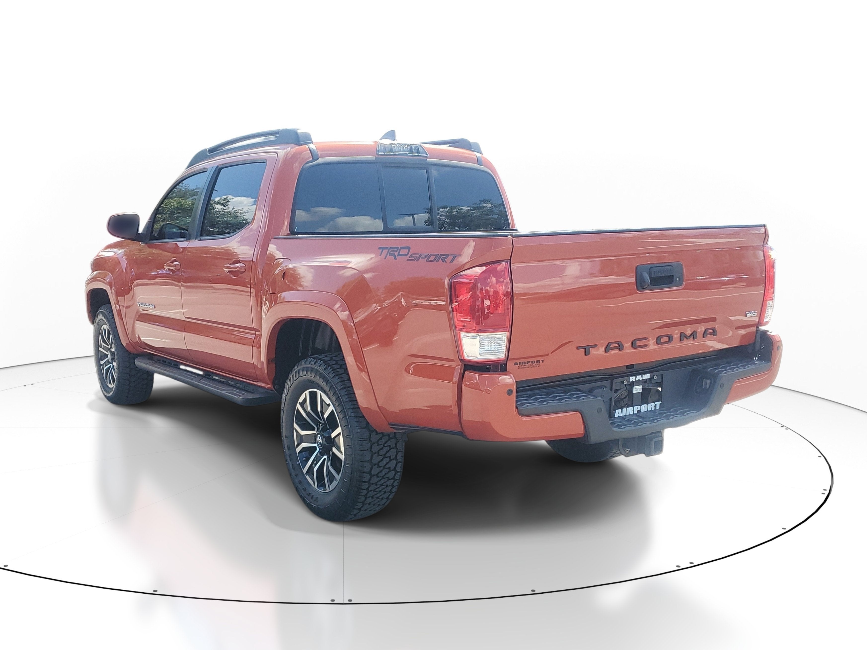 2017 Toyota Tacoma SR5