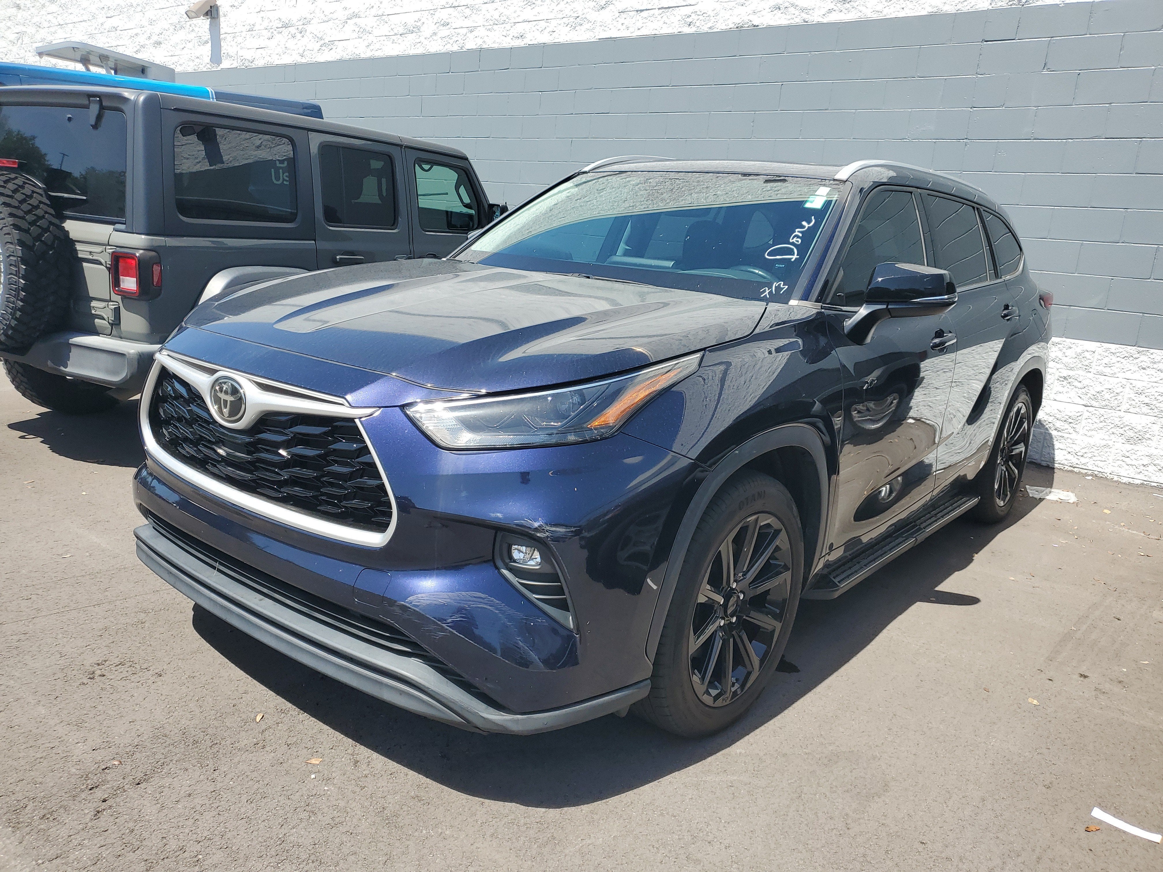 2022 Toyota Highlander XLE