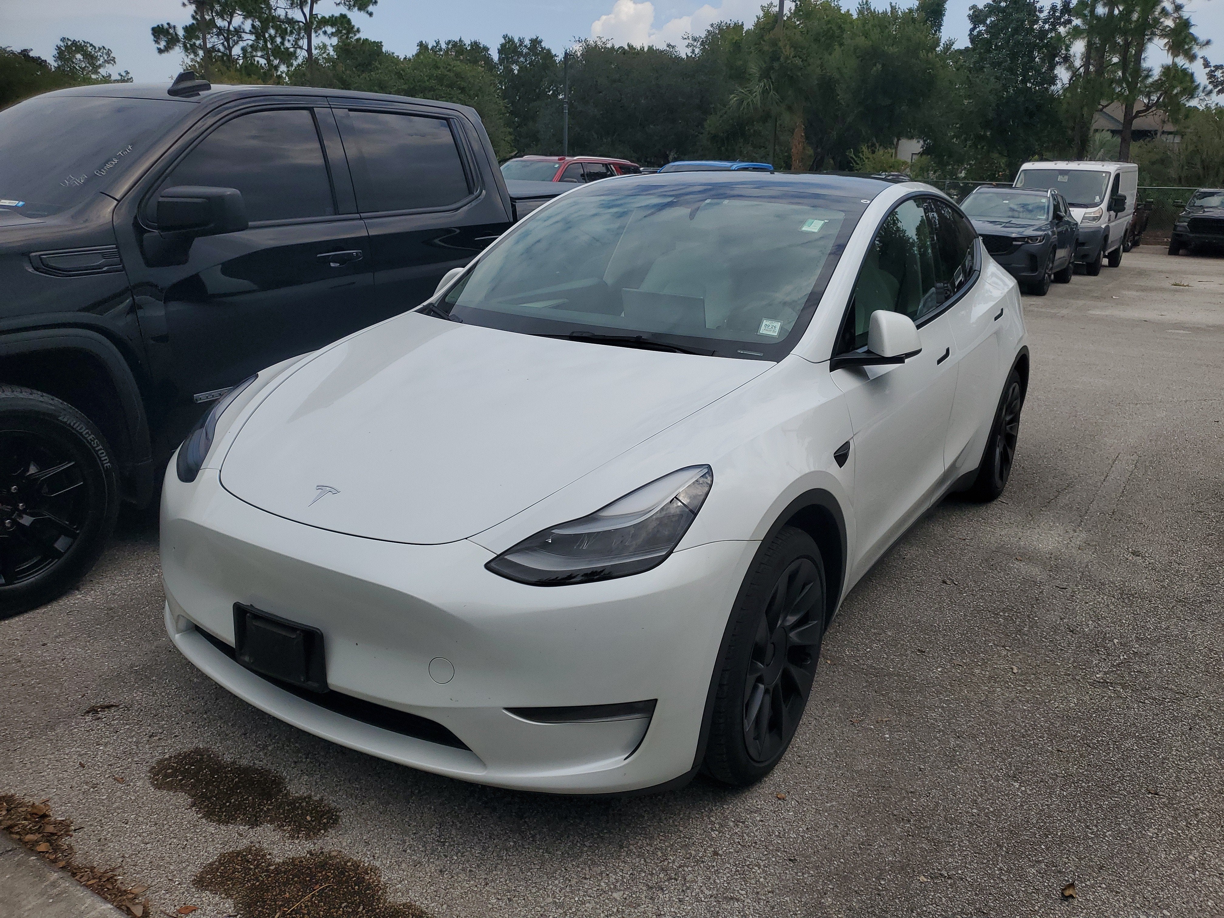 2023 Tesla Model Y Long Range