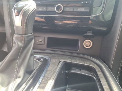 2021 INFINITI QX80 LUXE