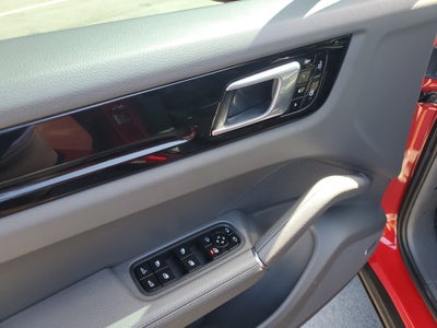 2021 Porsche Cayenne Base